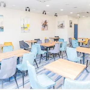 Hostal Ai, Split